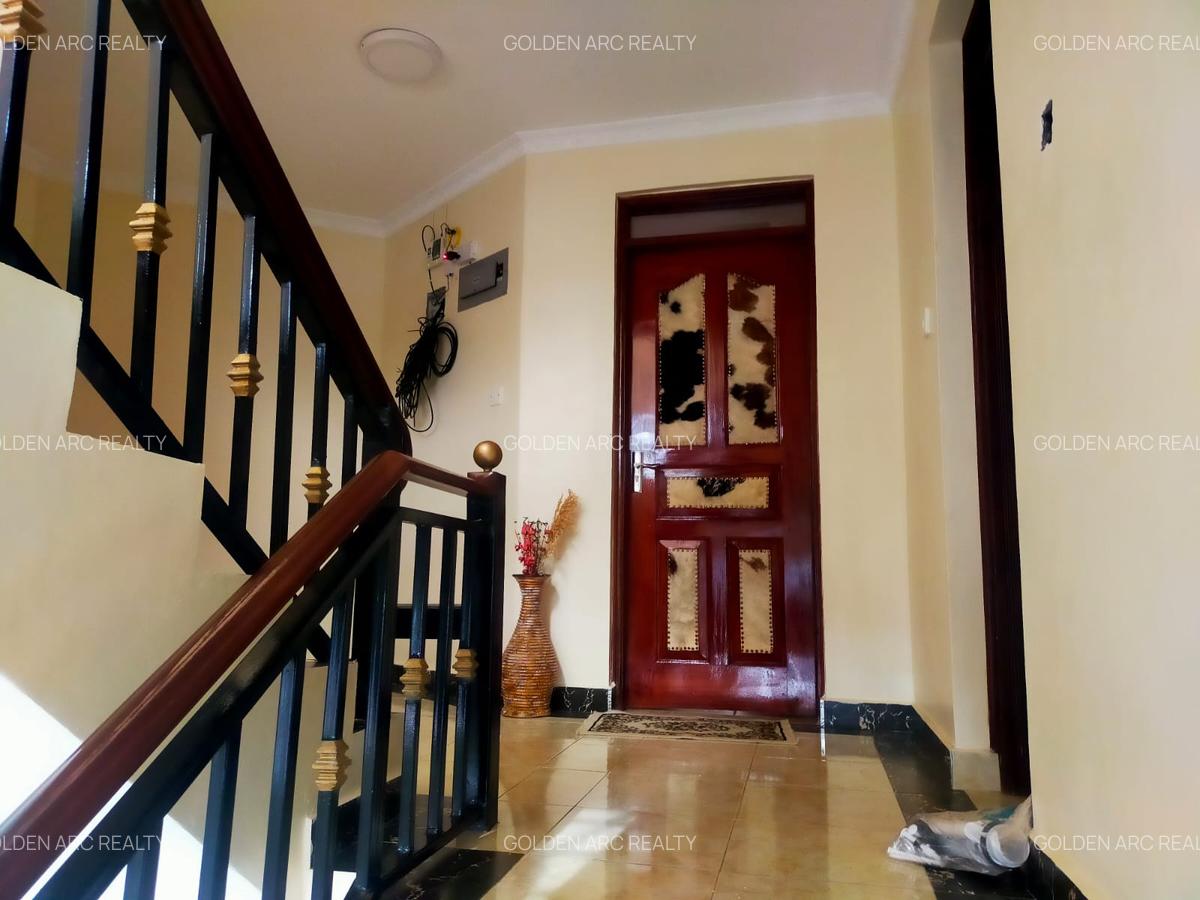5 Bed Townhouse with En Suite in Ongata Rongai - 19