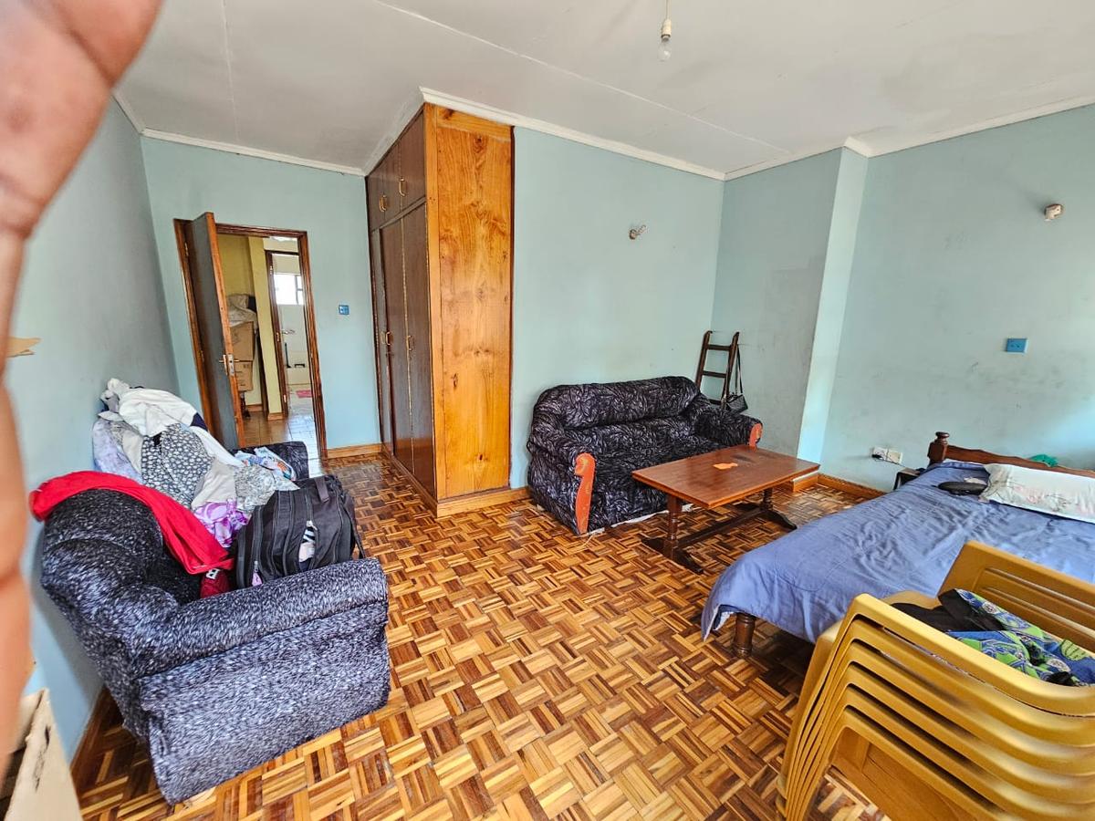 4 Bed House with En Suite in Kitisuru - 16