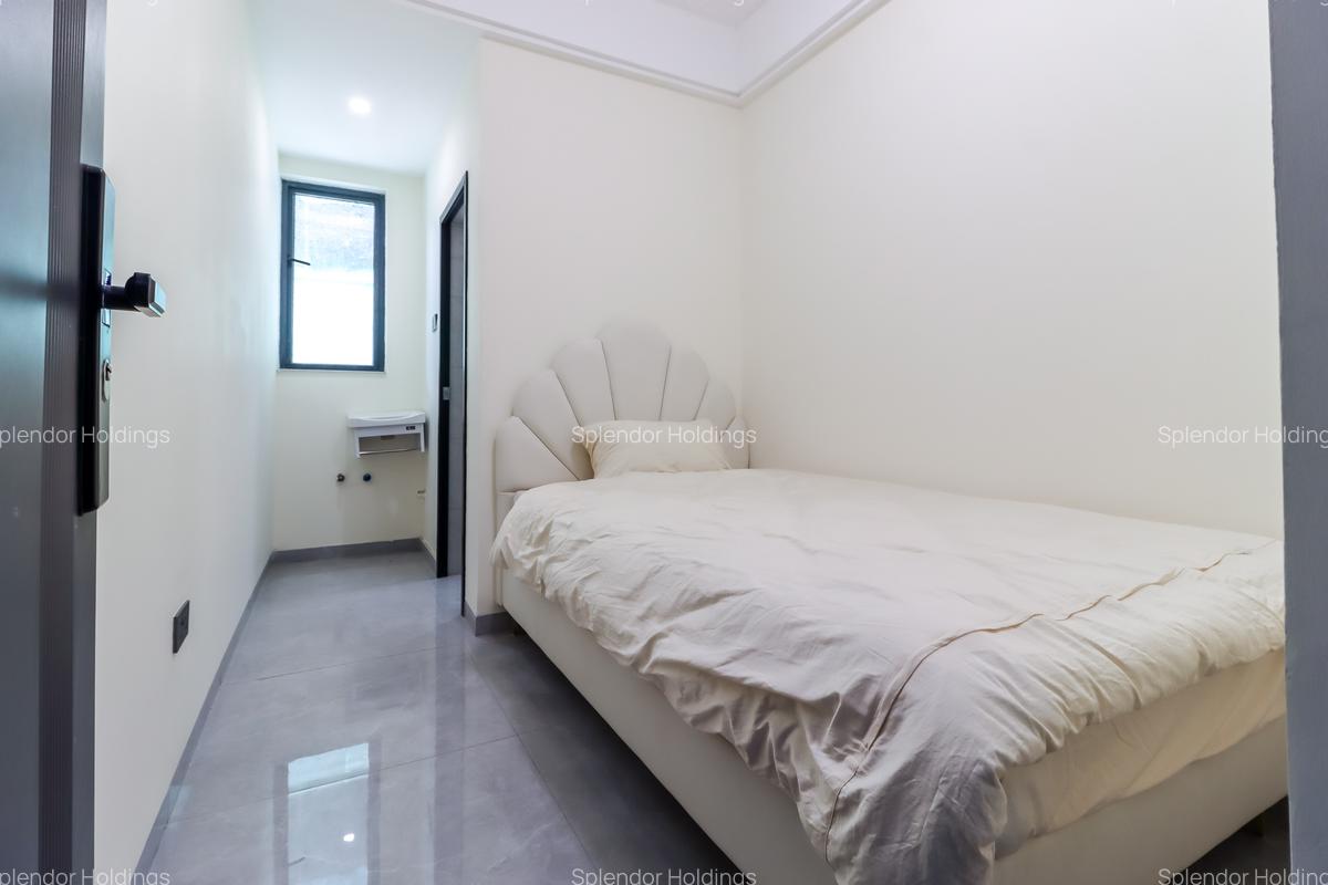 3 Bed Apartment with En Suite in Kilimani - 17