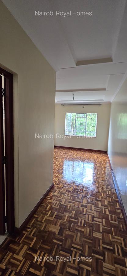 4 Bed Townhouse with En Suite at Lavington Road 44 - 20