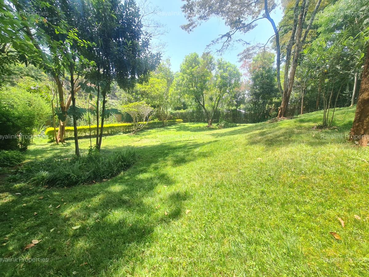 3 Bed House with En Suite at Kyuna - 4