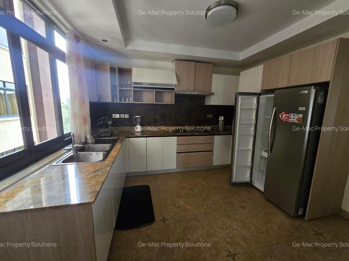 Serviced 3 Bed Apartment with En Suite in Runda - 2