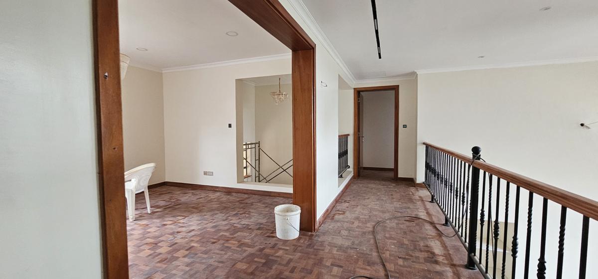 5 Bed Townhouse with En Suite at Windy Ridge - 12
