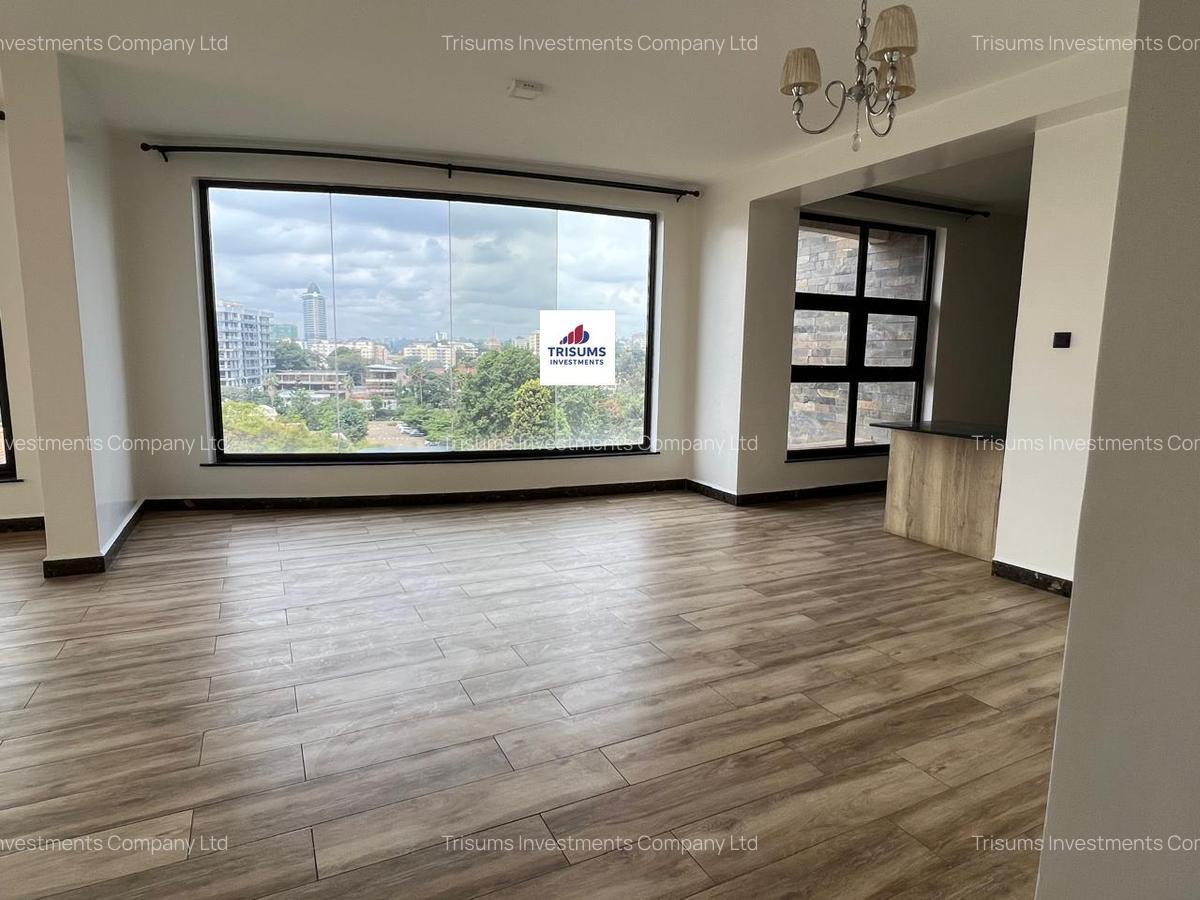 4 Bed Apartment with En Suite in Westlands Area - 4