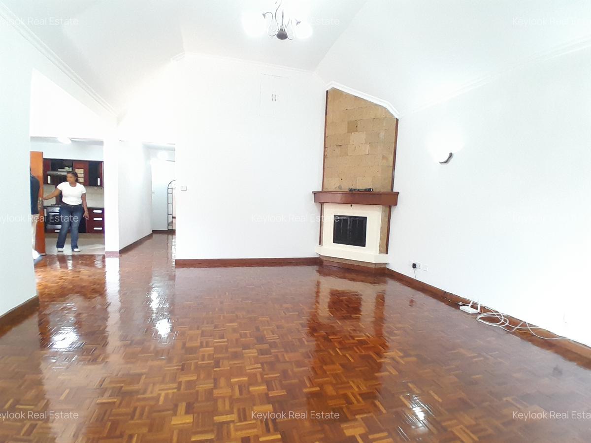 3 Bed Apartment with En Suite at Lavington Green - 7