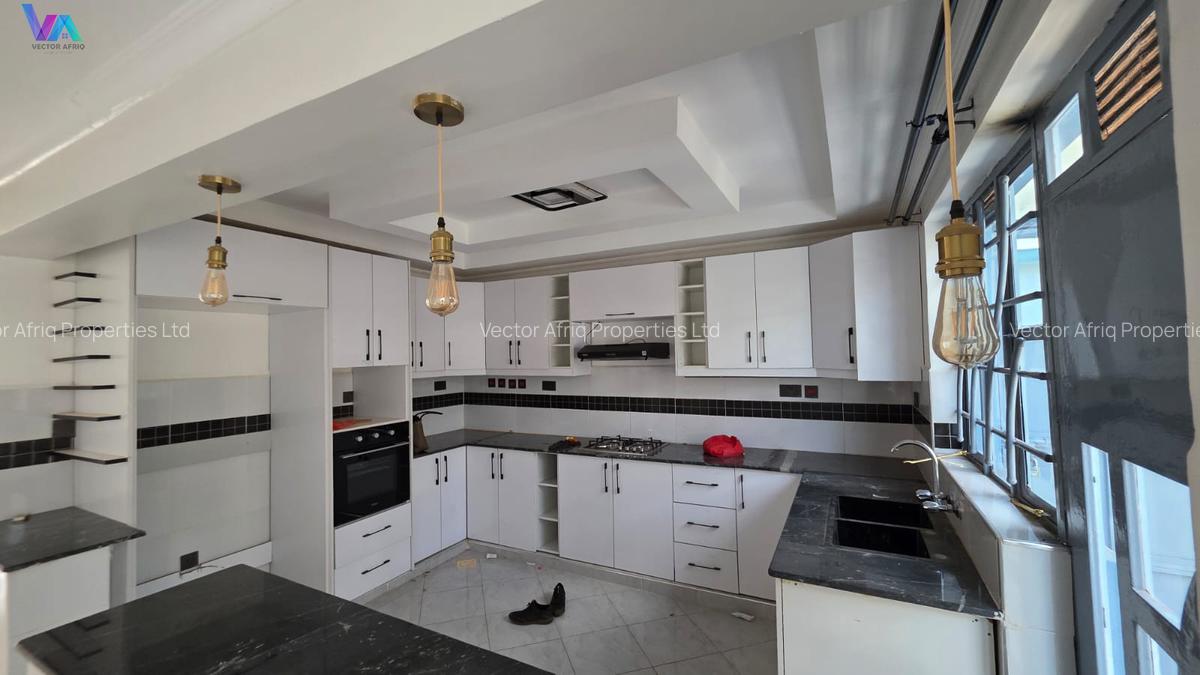 3 Bed Townhouse with En Suite in Ruiru - 5