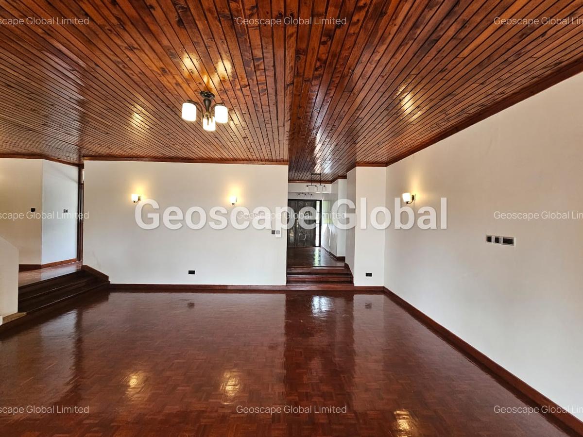 4 Bed House with En Suite in Loresho - 6