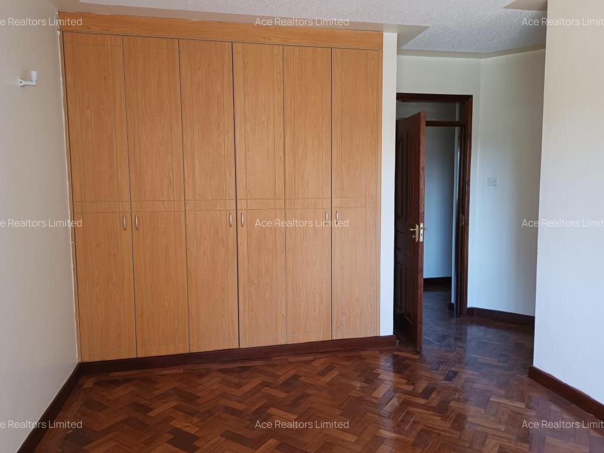 3 Bed Apartment with En Suite at Kileleshwa - 17