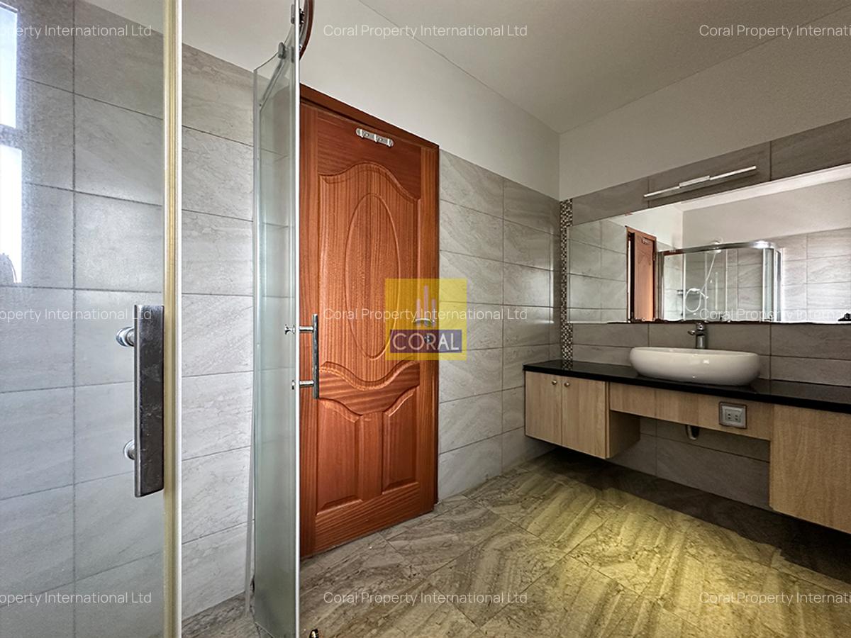 3 Bed Apartment in Kileleshwa - 12