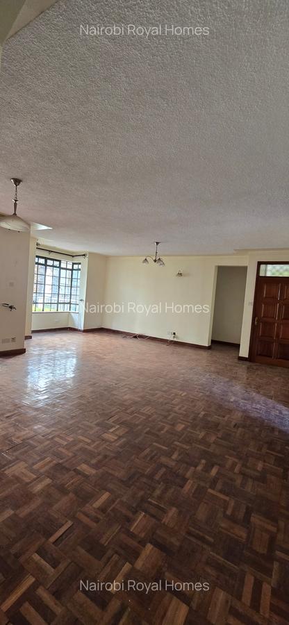 3 Bed Apartment with En Suite at Oak Wood 45 - 14