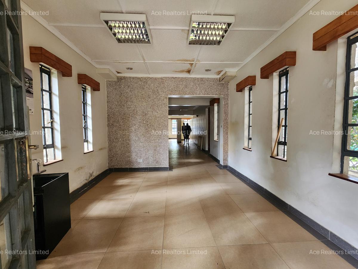 6 Bed House with En Suite at Old Muthaiga Near Muthaiga Golf Club - 2