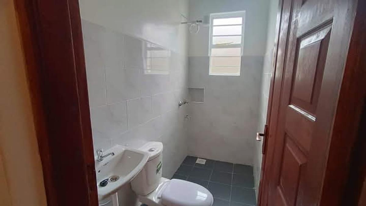 3 Bed House with En Suite in Kitengela - 5