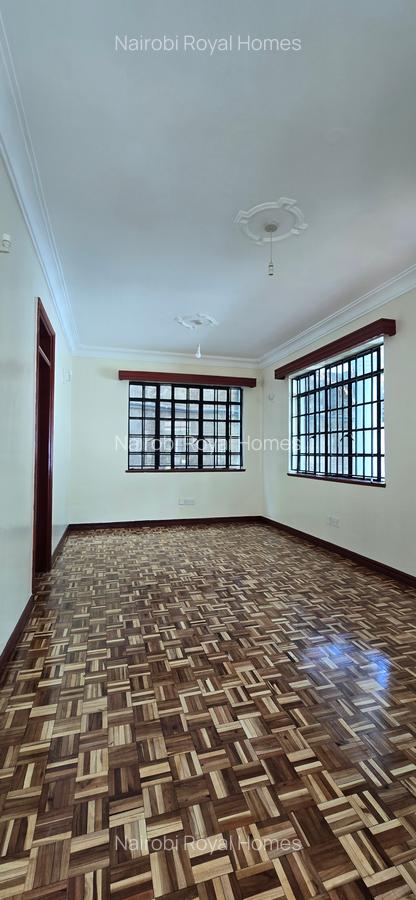4 Bed Townhouse with En Suite at Lavington Green - 15