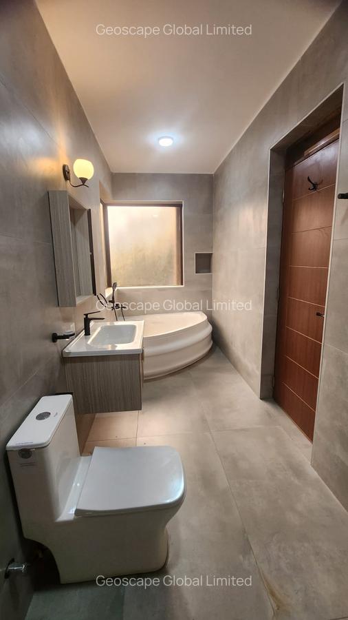 6 Bed House with En Suite in Karen - 3