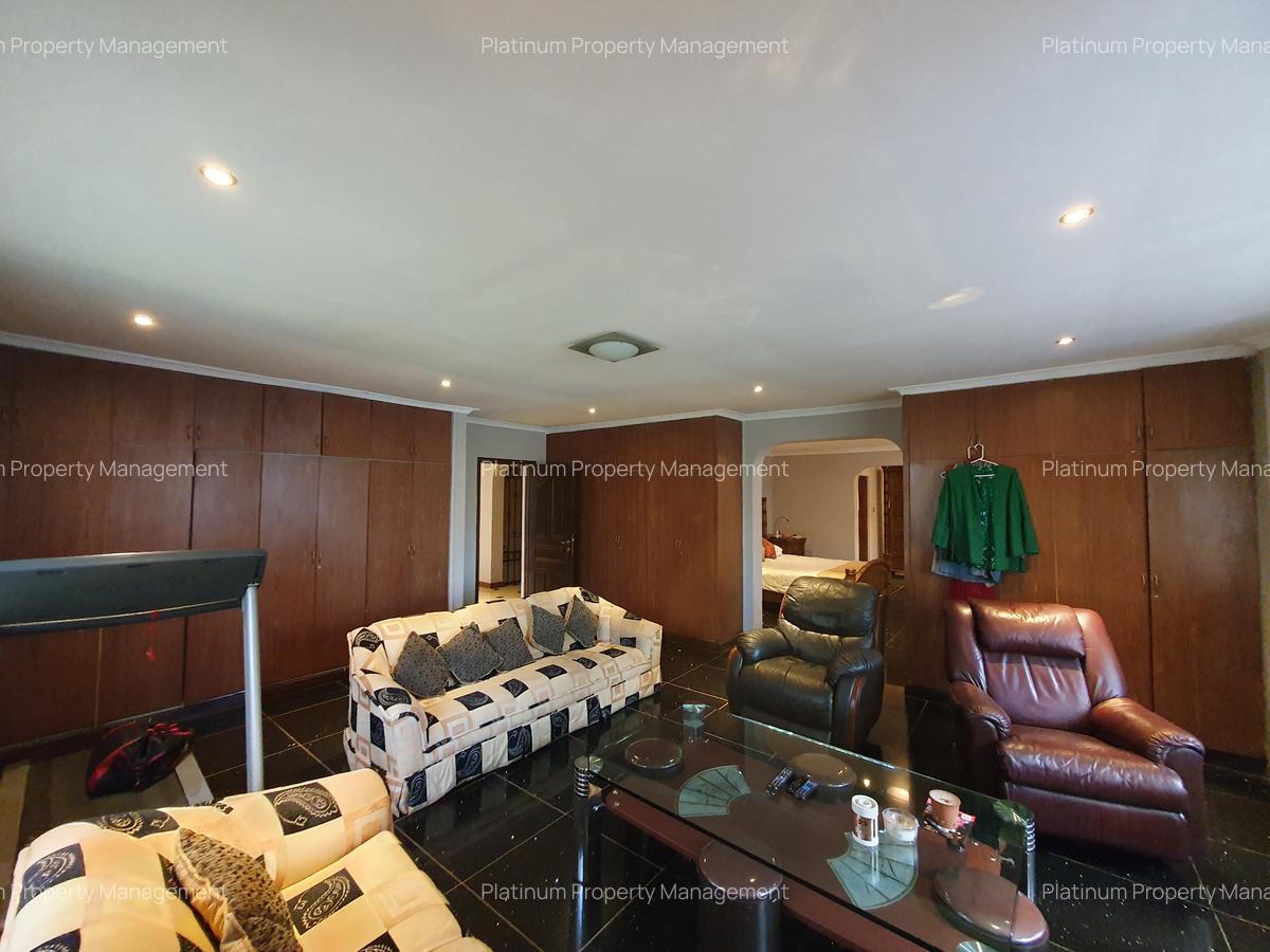 4 Bed Villa with En Suite at Donyo Sabuk Avenue - 11