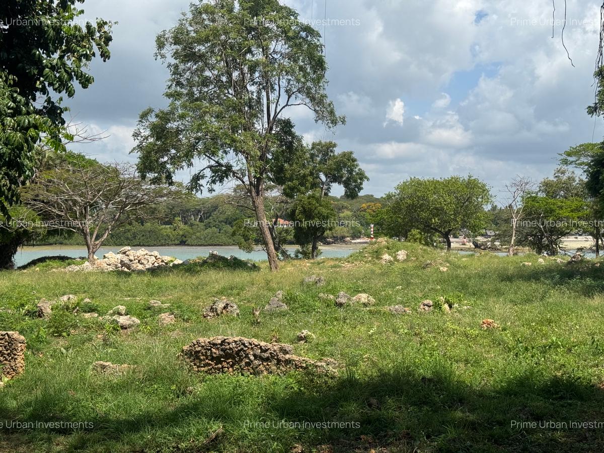 7 ac Commercial Land at Shanzu Beach - Overlooking Mtwapa Creek - 9