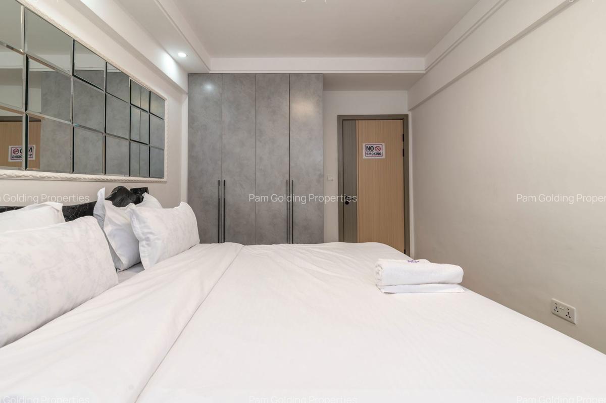 Furnished 3 Bed Apartment with En Suite in Riverside - 8