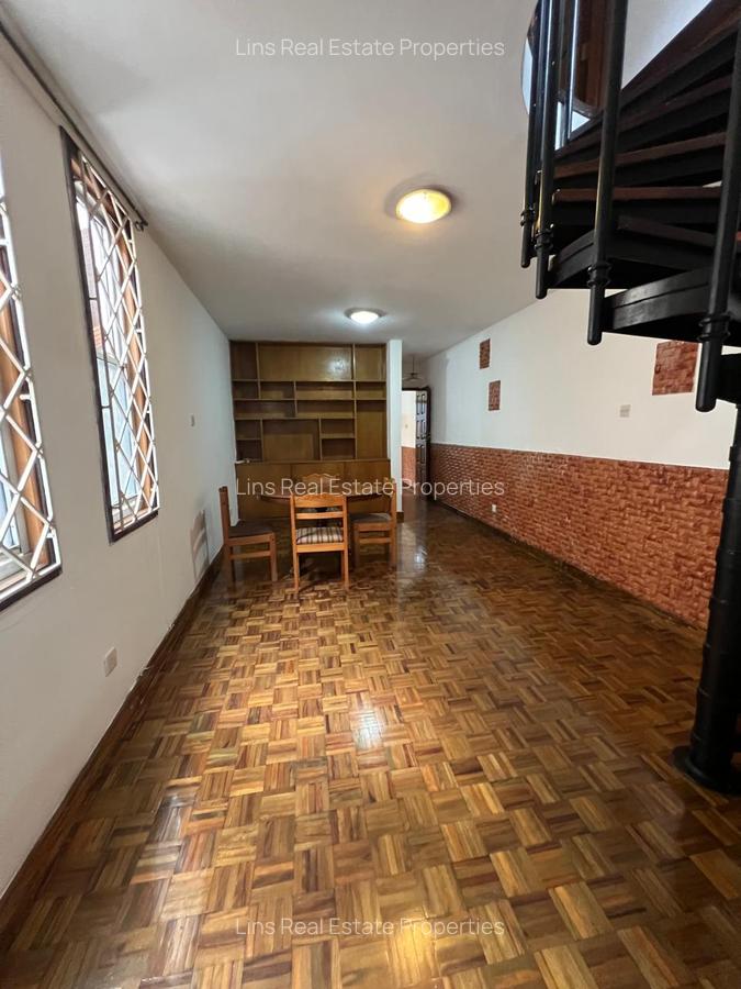 2 Bed House with En Suite in Brookside - 5