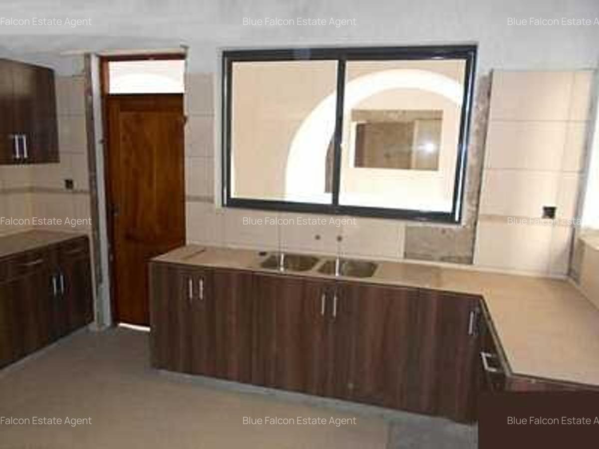 4 Bed House in Nyali Area - 5