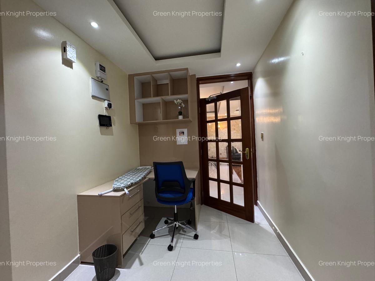 Serviced 4 Bed Apartment with En Suite in Kileleshwa - 15
