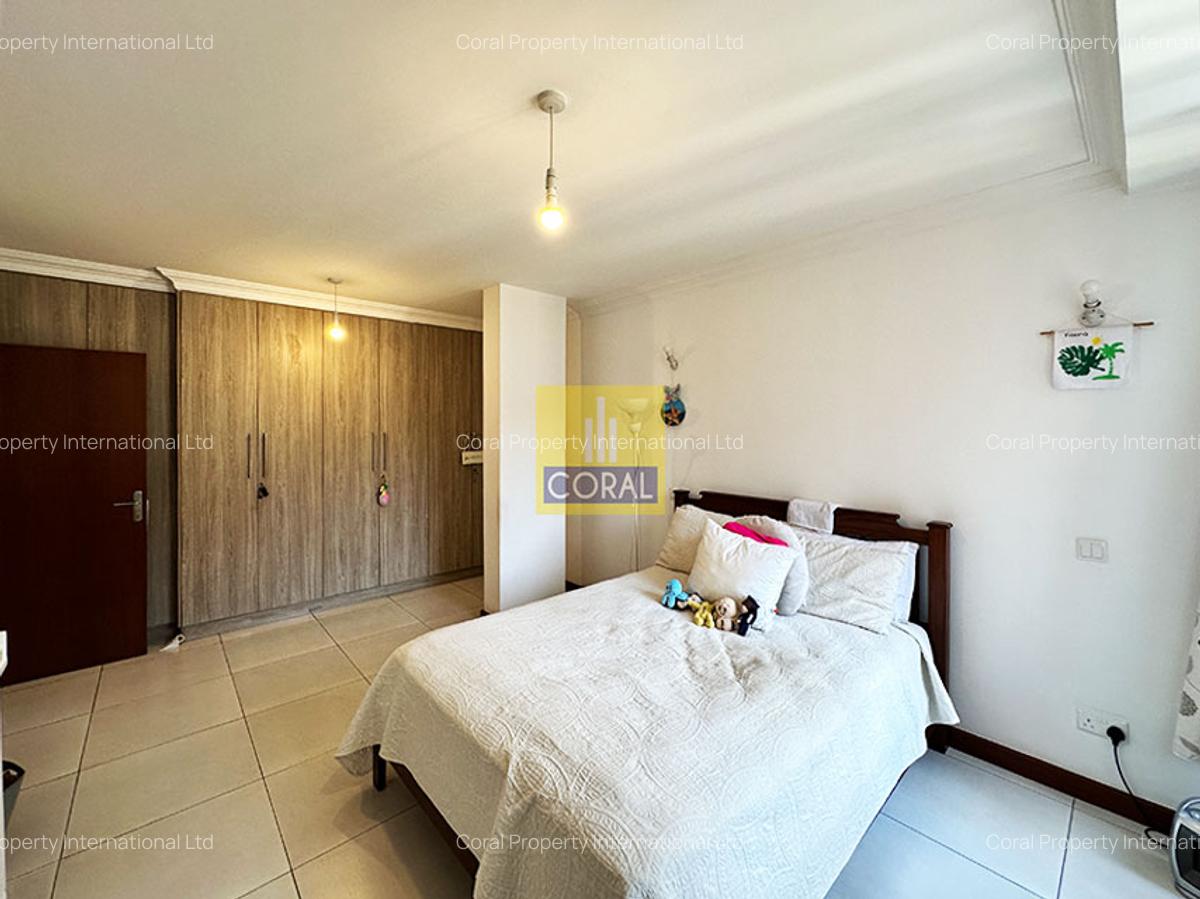 3 Bed Apartment in Parklands - 9