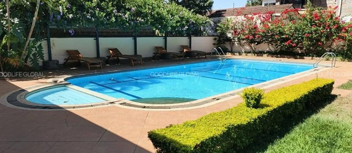 4 Bed Townhouse with En Suite at Spring Valley - 4