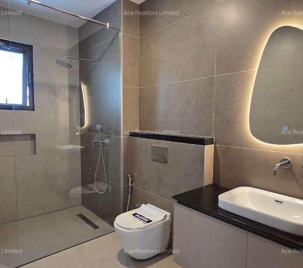 4 Bed Townhouse with En Suite at Langata Duplex - 9