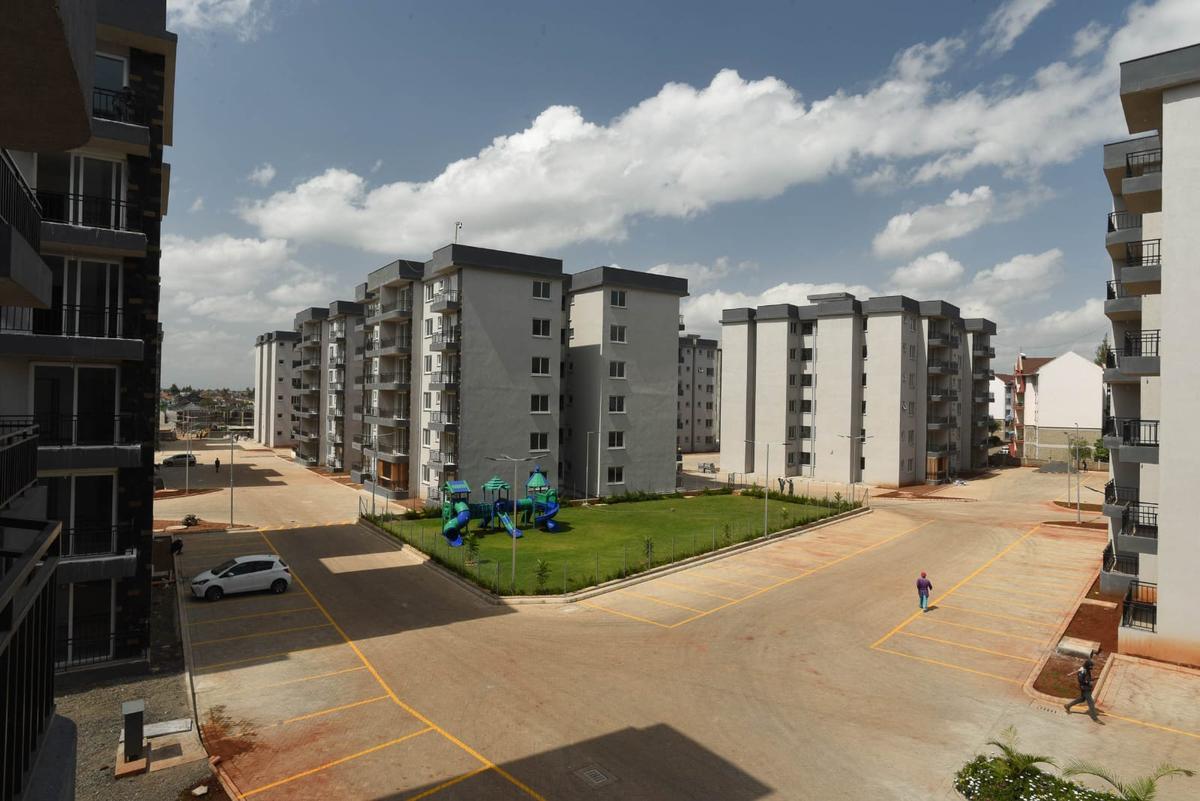 2 Bed Apartment with En Suite in Syokimau - 11