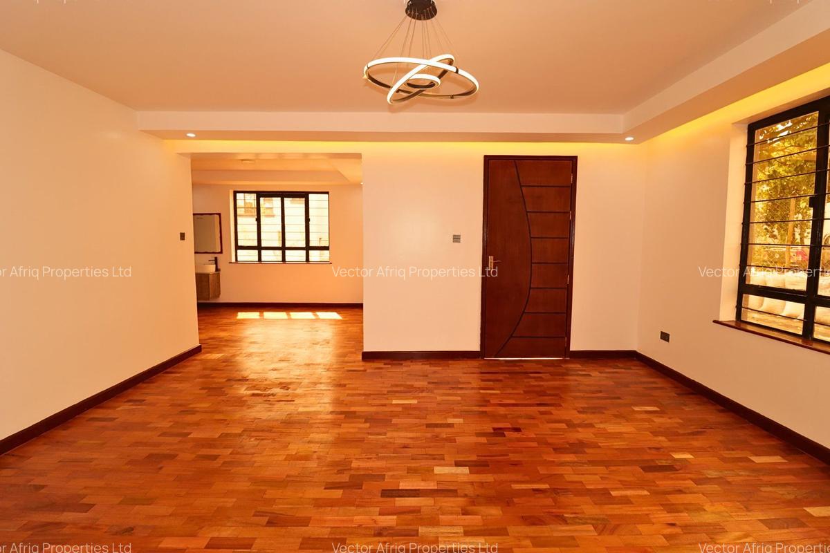 4 Bed Townhouse with En Suite in Ngong - 10