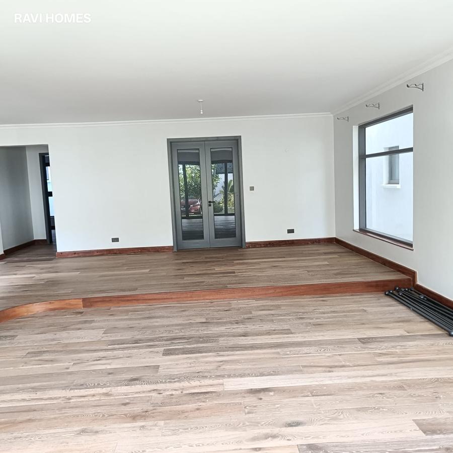 5 Bed Villa with En Suite at Ndoto Road - 6