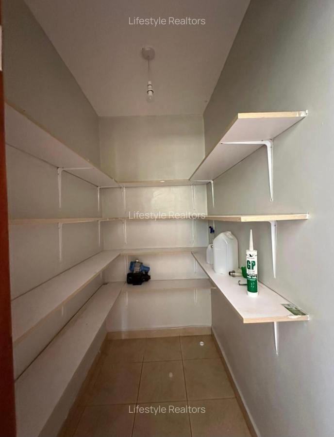 4 Bed House with En Suite at Riabai Road - 6