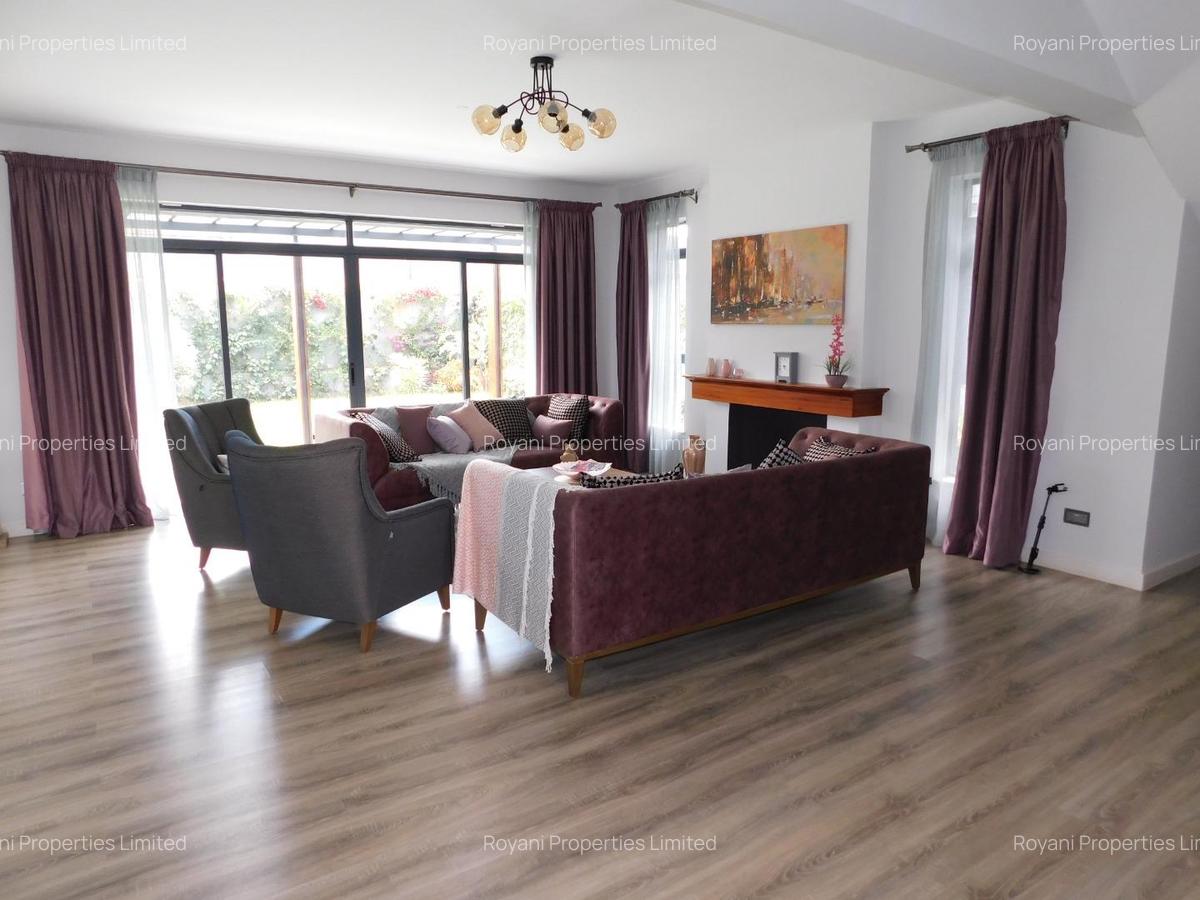 4 Bed Townhouse with En Suite at Five Star Paradise - 2