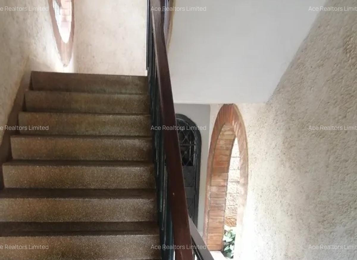 2 Bed Apartment with Parking at Raphta Road - 5