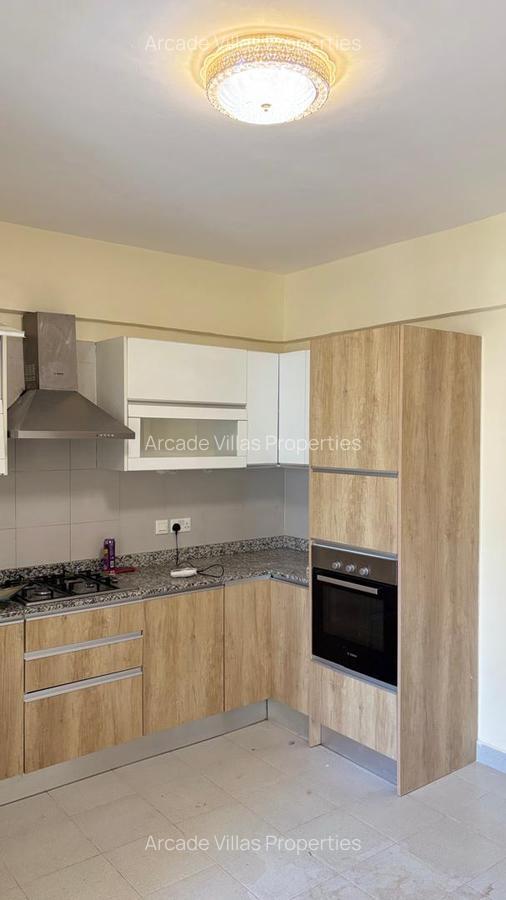 3 Bed Apartment with En Suite in Kileleshwa - 12