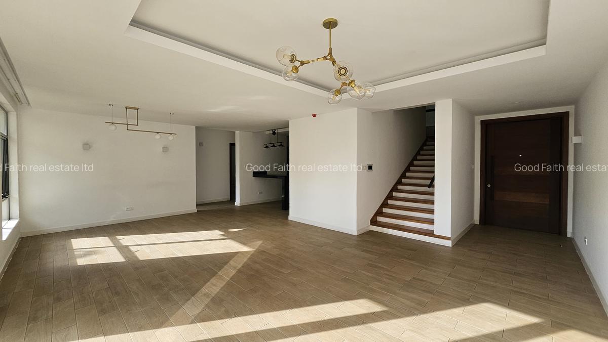 4 Bed Apartment with En Suite at Two Rivers - 5