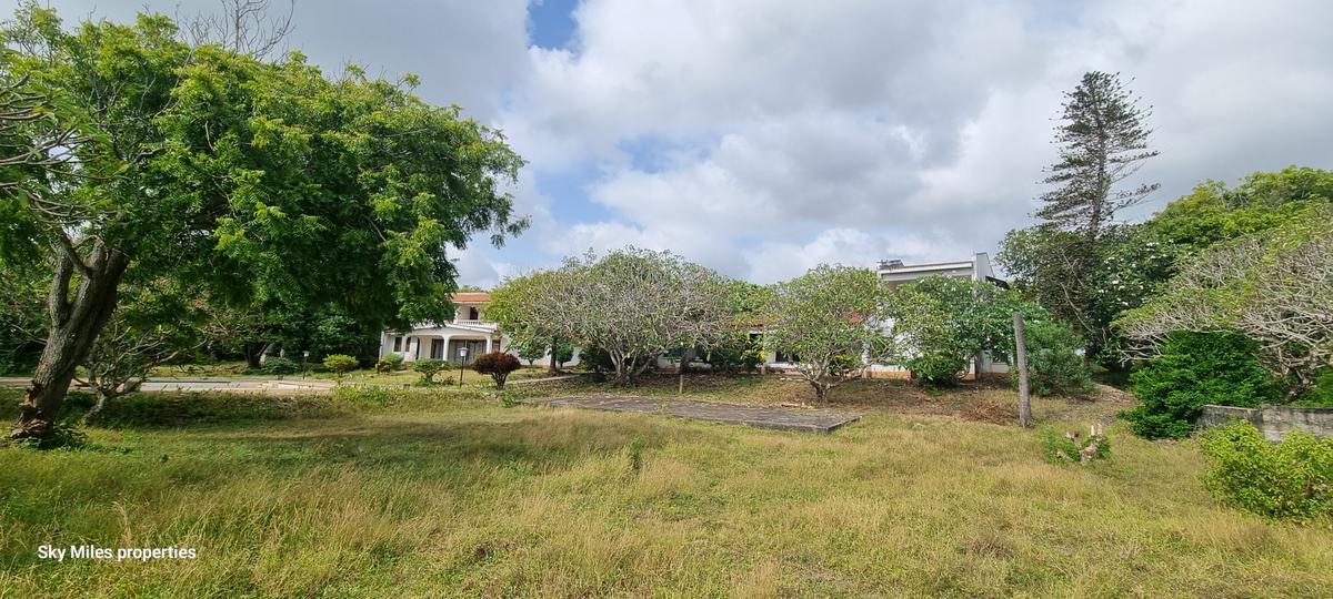 4.4 ac Land at Kuruwitu - 17