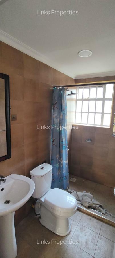 5 Bed Townhouse with En Suite at Karen - 7