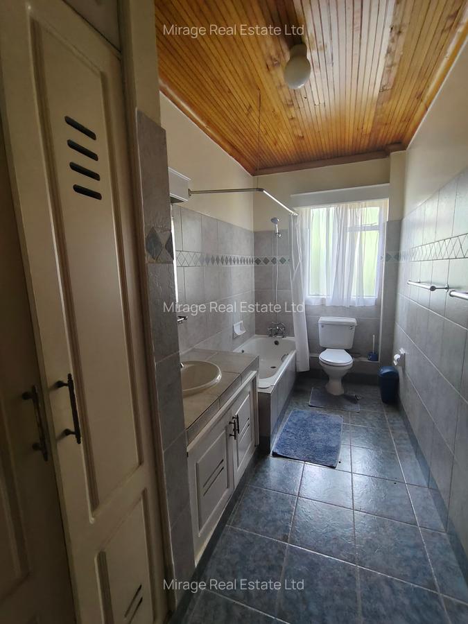 3 Bed Apartment with Swimming Pool in Kilimani - 8