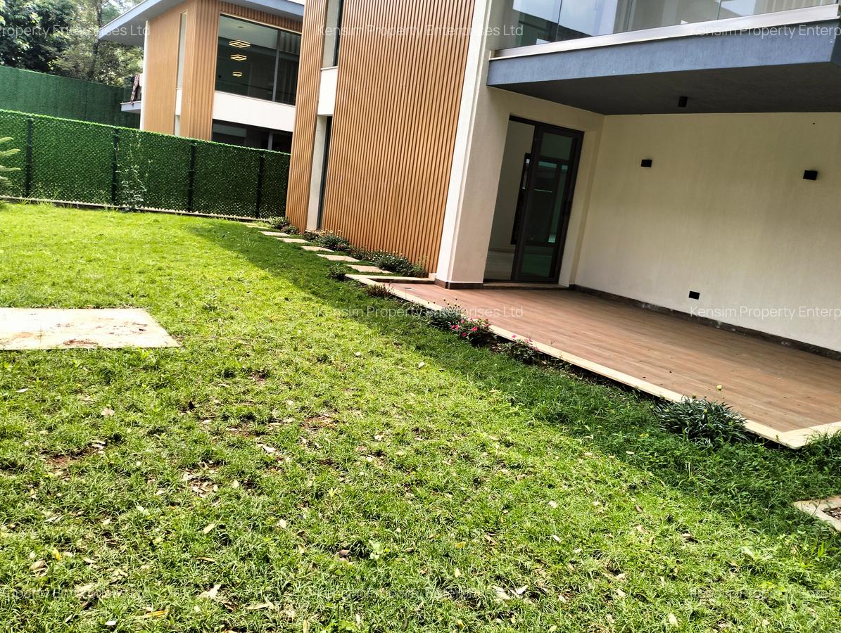 5 Bed Townhouse with En Suite in Lavington - 10