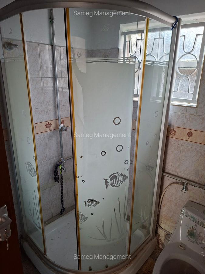 3 Bed House with En Suite at Exciting Road - 7