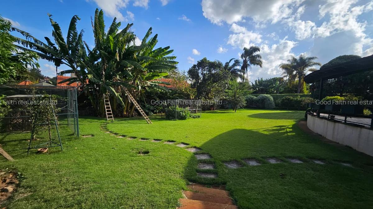 4 Bed House with En Suite in Runda - 17