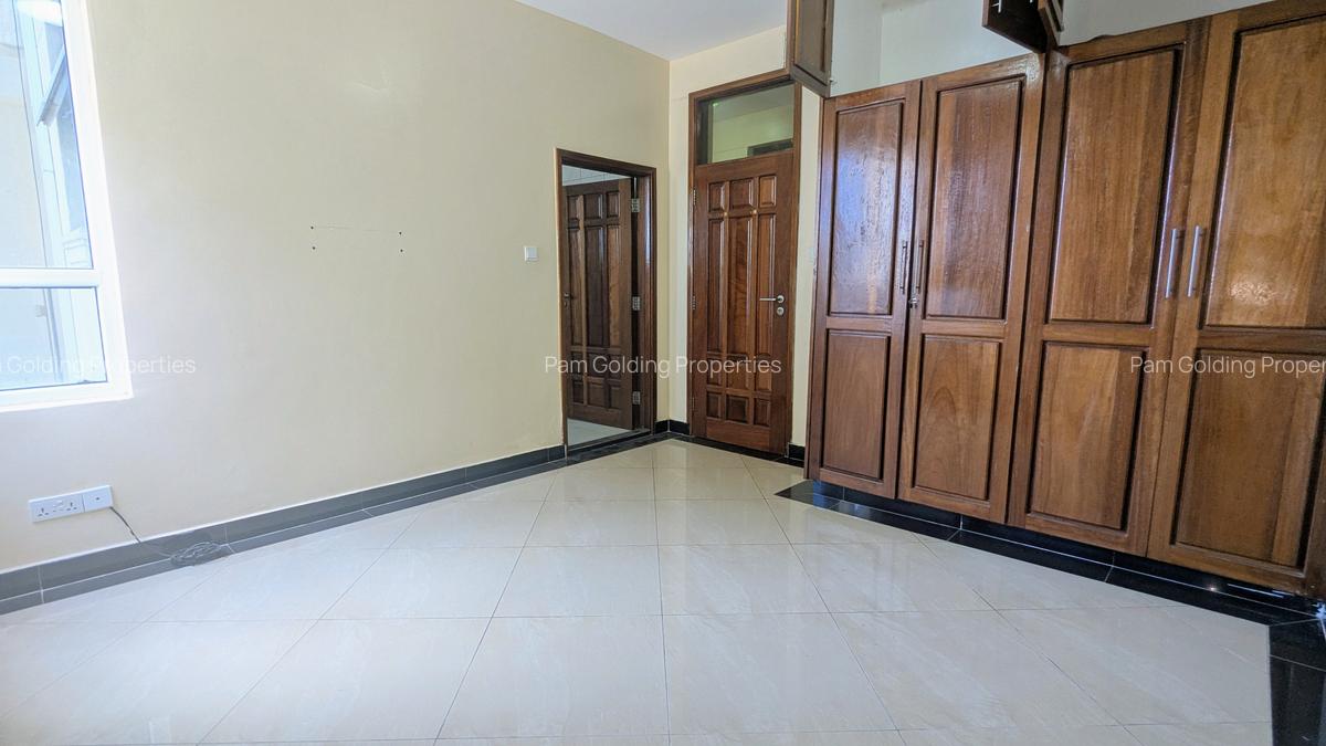 4 Bed Apartment with En Suite at Mwamba Drive - 9