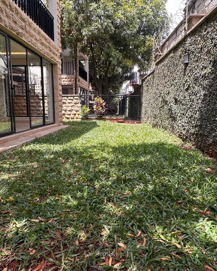 6 Bed Townhouse with En Suite at Convent Drive - 11