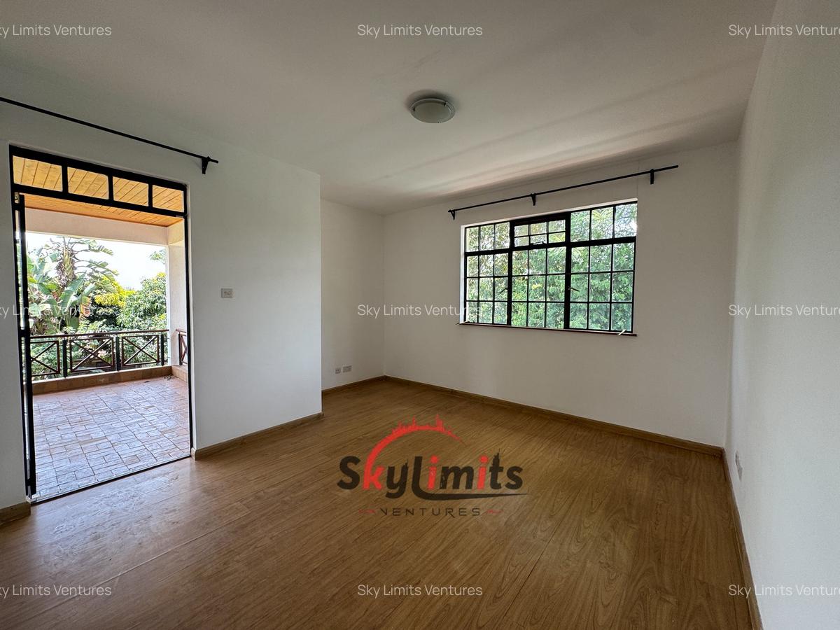 4 Bed House with En Suite in Runda - 17