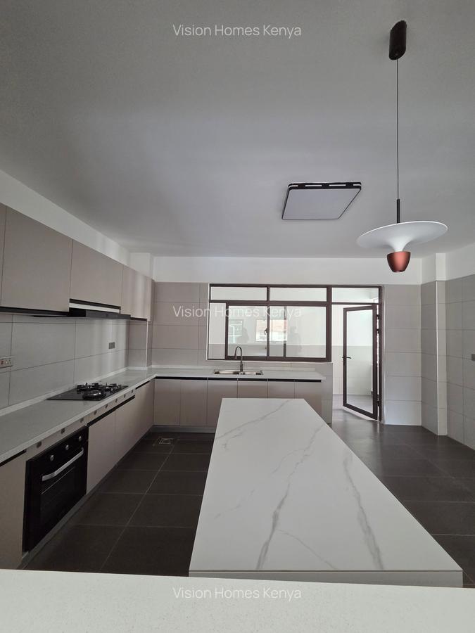 4 Bed Apartment with En Suite in Kileleshwa - 5