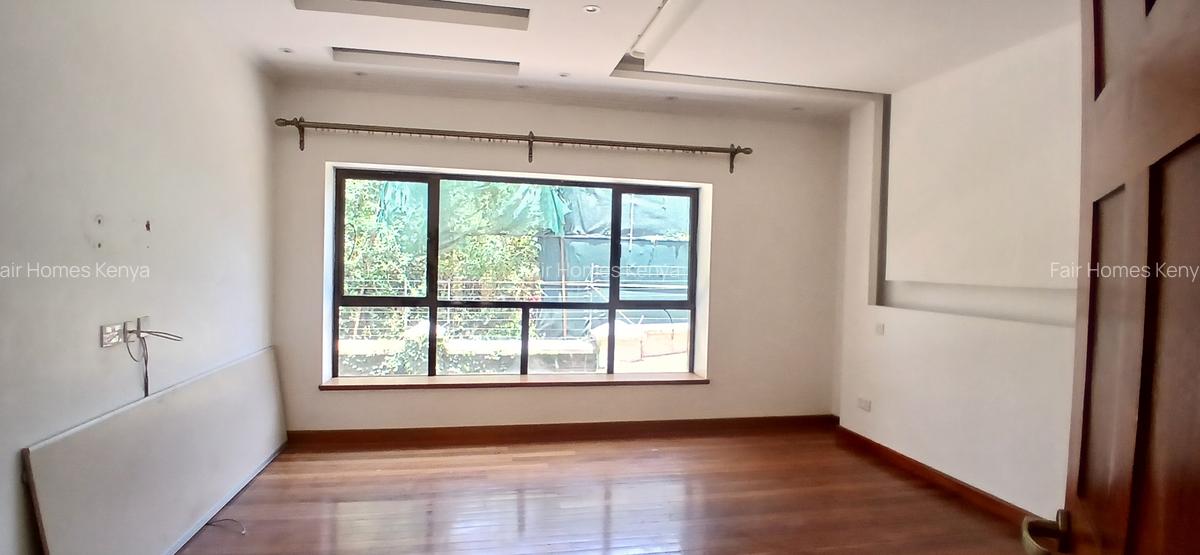 4 Bed Townhouse with En Suite at Kaputei Gardens - 9