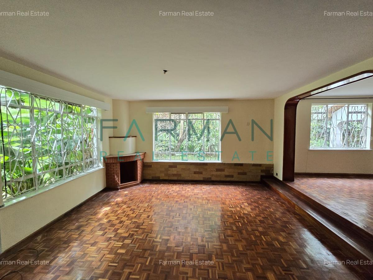5 Bed House with En Suite in Kyuna - 8