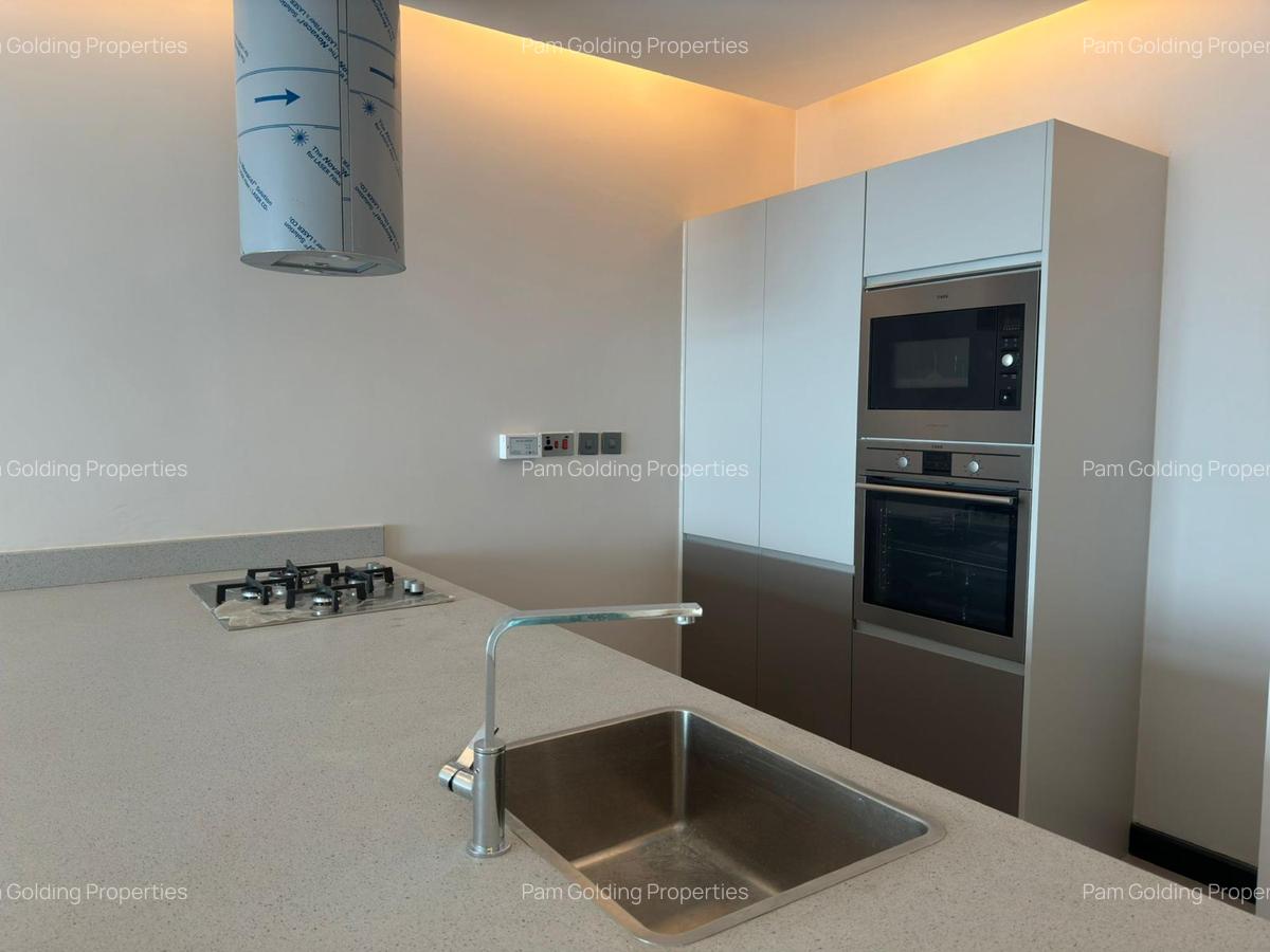 2 Bed Apartment with En Suite at Church Road - 3