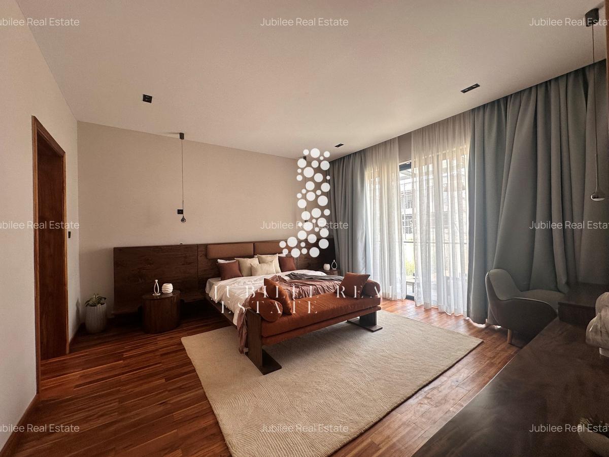 5 Bed Townhouse in Loresho - 11