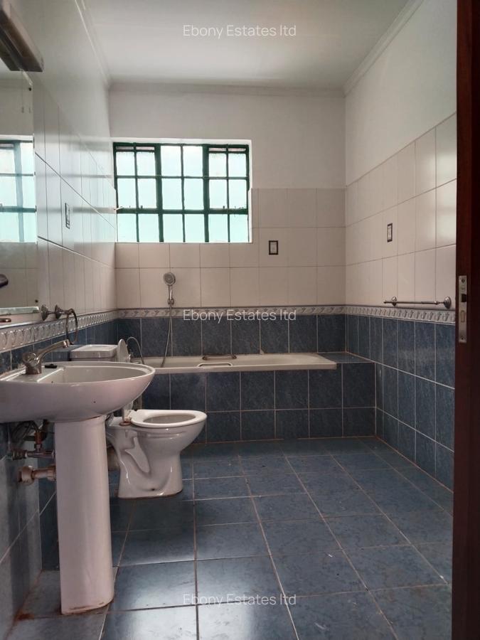 4 Bed Villa with En Suite in Kileleshwa - 8